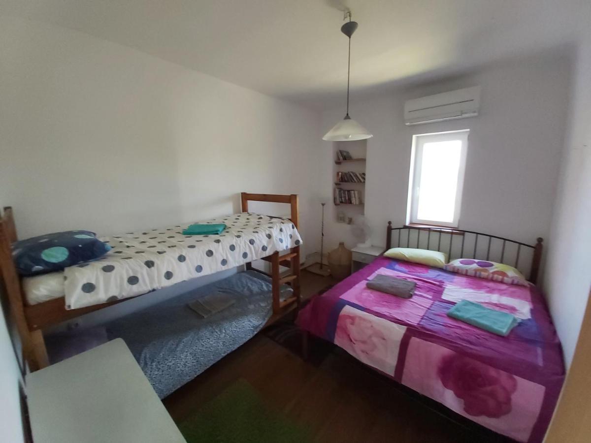 Mill House Apartment And Camping 柳托梅尔 外观 照片